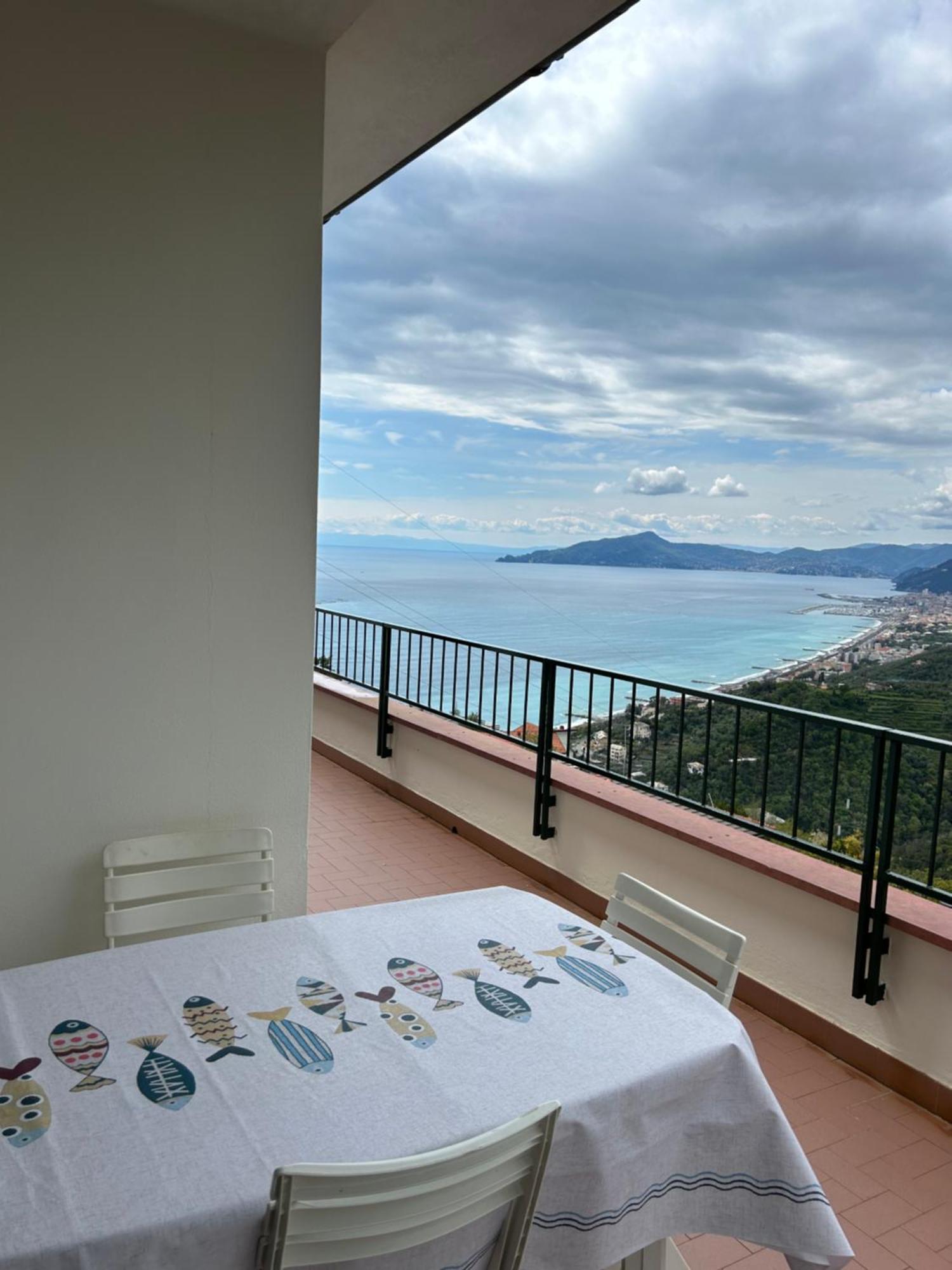 Beautiful Tigullio Apartment Lavagna Bagian luar foto