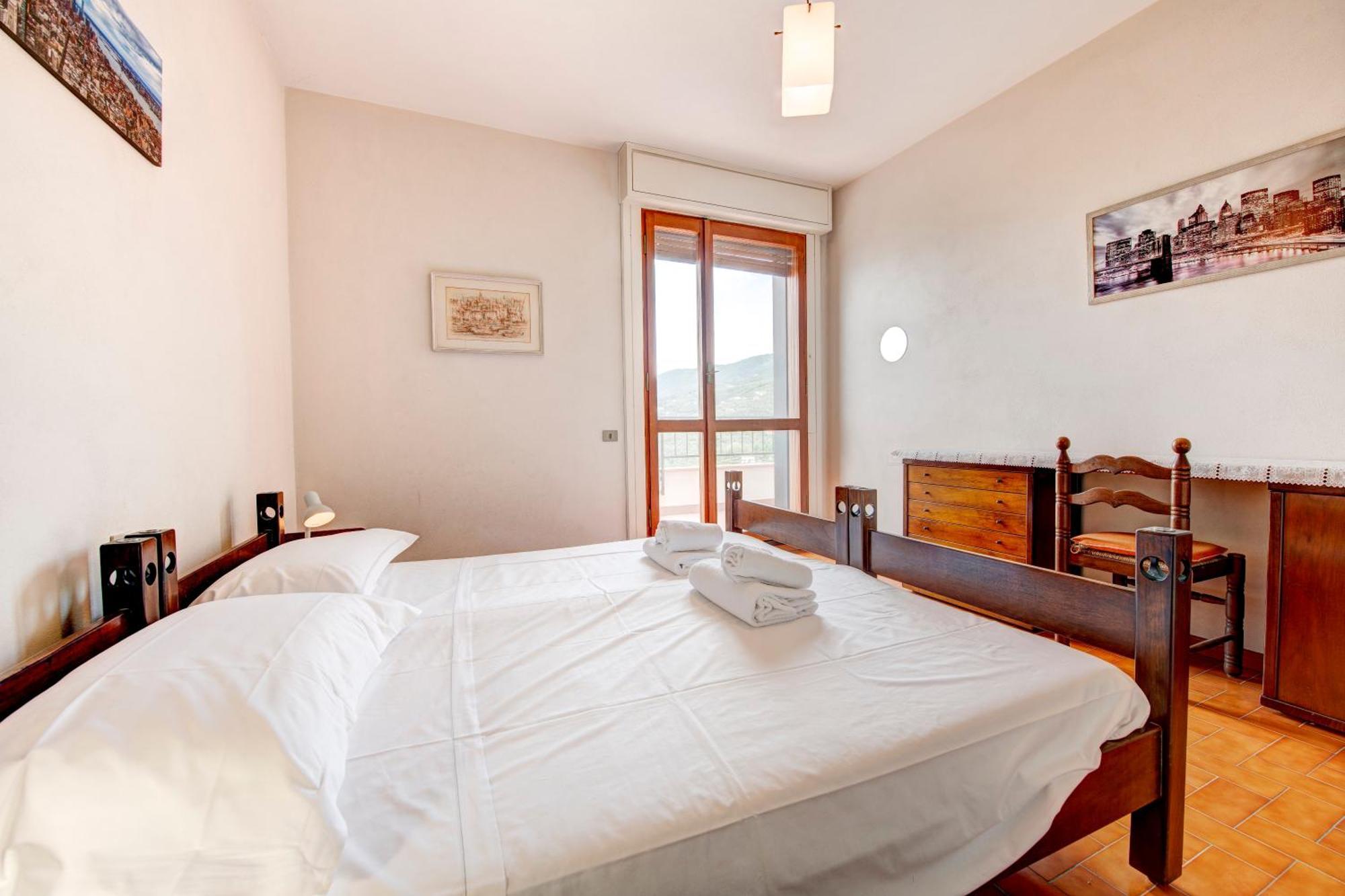 Beautiful Tigullio Apartment Lavagna Bagian luar foto