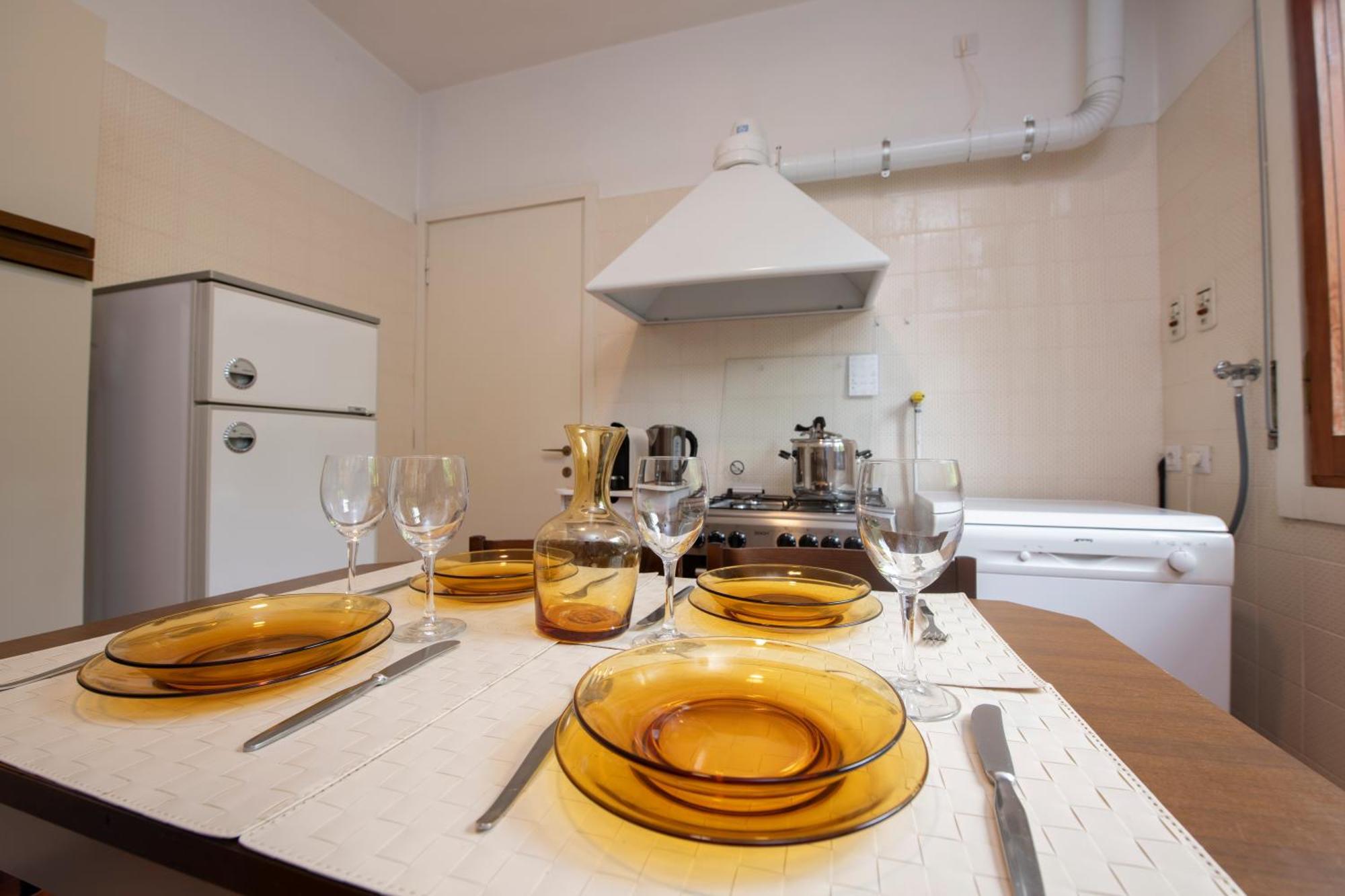 Beautiful Tigullio Apartment Lavagna Bagian luar foto