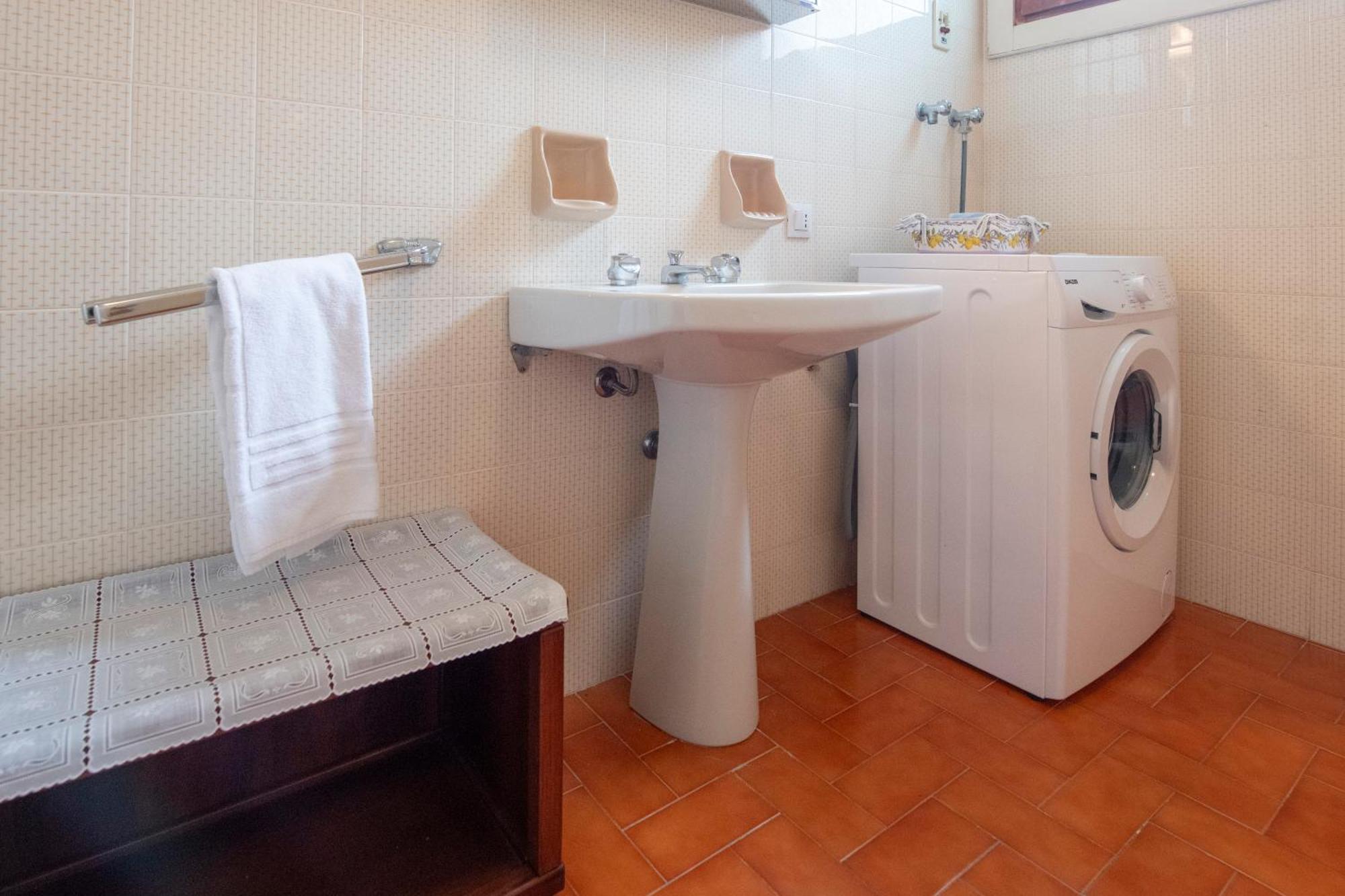 Beautiful Tigullio Apartment Lavagna Bagian luar foto